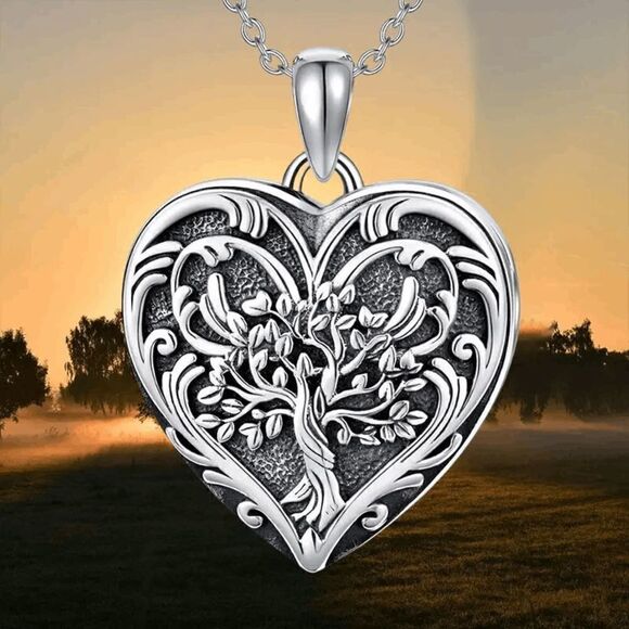 Heart Shaped Tree Of Life Pendant Necklace - Picture 1 of 3